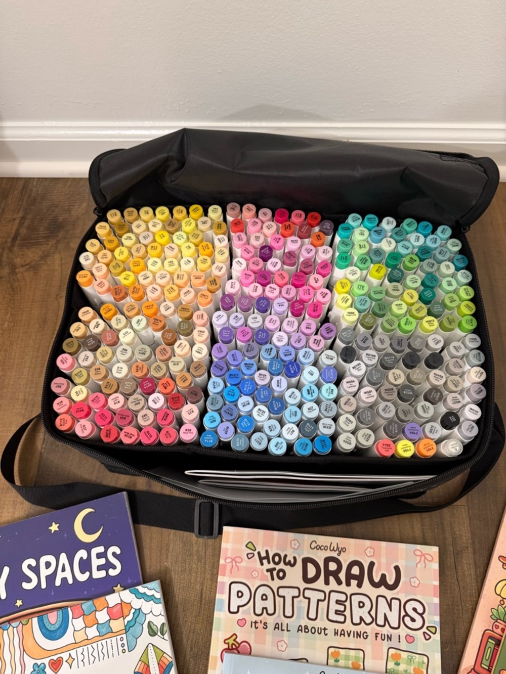 New Ohuhu Honolulu B Alcohol Markers 320 Set+Skin Tone Set (36 Set) Used Twice - Picture 2 of 7